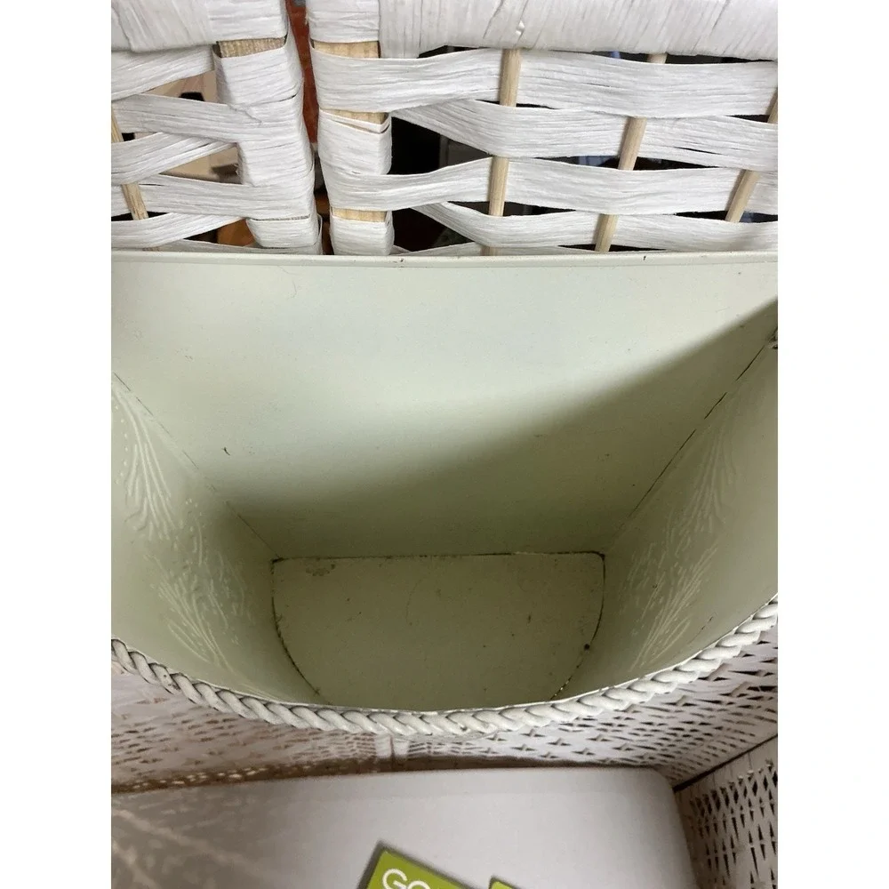 Antique White Farmhouse Shabby Chic‎ Embossed Metal Wall Bucket